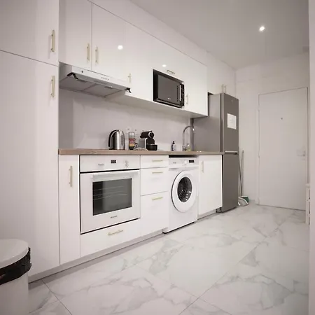 Διαμέρισμα Sd Familiale Au Coeur De La Rue Saint Denis *